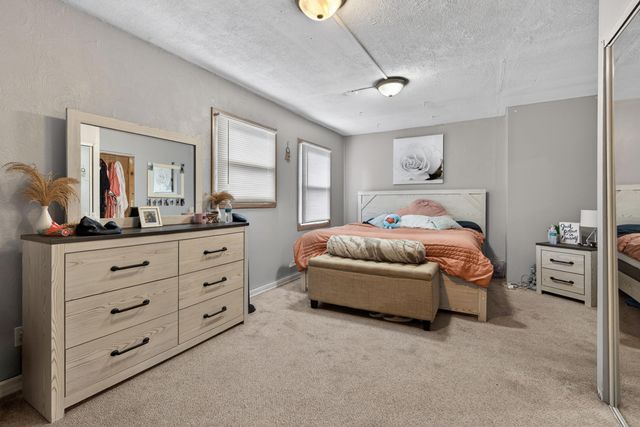 6327 Nevada Avenue, Hammond, IN 46323