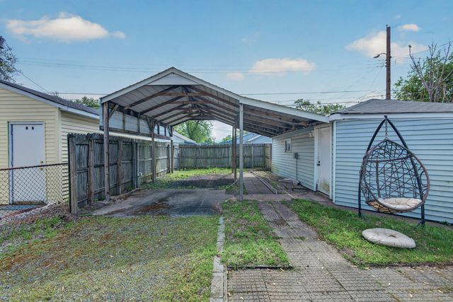 6327 Nevada Avenue, Hammond, IN 46323