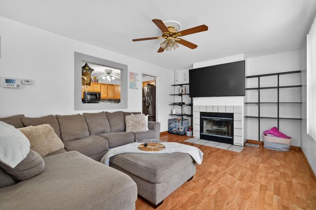 6327 Nevada Avenue, Hammond, IN 46323