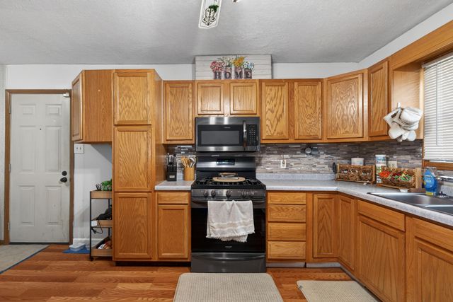 6327 Nevada Avenue, Hammond, IN 46323