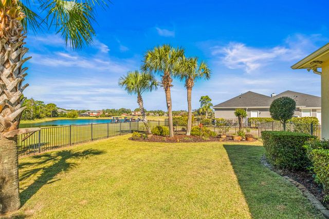 2515 Masters Boulevard, Navarre, FL 32566