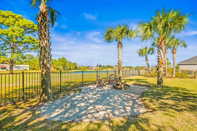 2515 Masters Boulevard, Navarre, FL 32566
