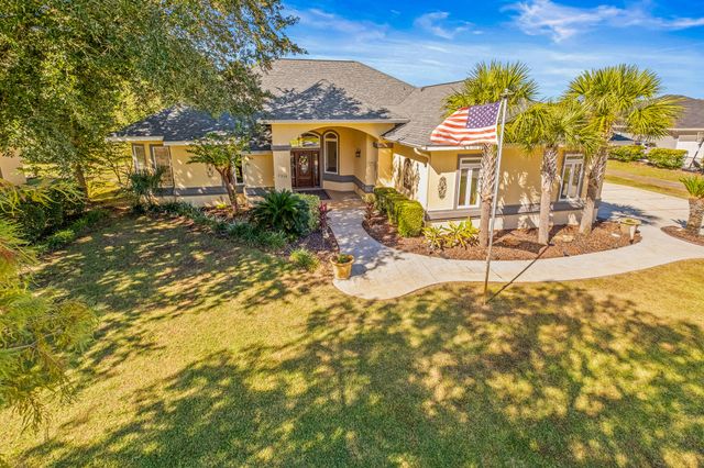 2515 Masters Boulevard, Navarre, FL 32566