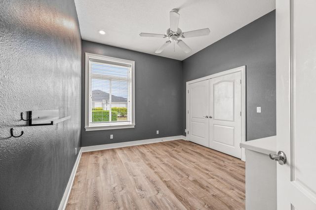 2515 Masters Boulevard, Navarre, FL 32566