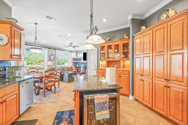 2515 Masters Boulevard, Navarre, FL 32566