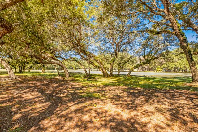 2515 Masters Boulevard, Navarre, FL 32566