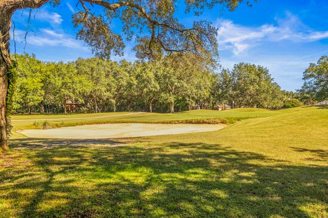 2515 Masters Boulevard, Navarre, FL 32566