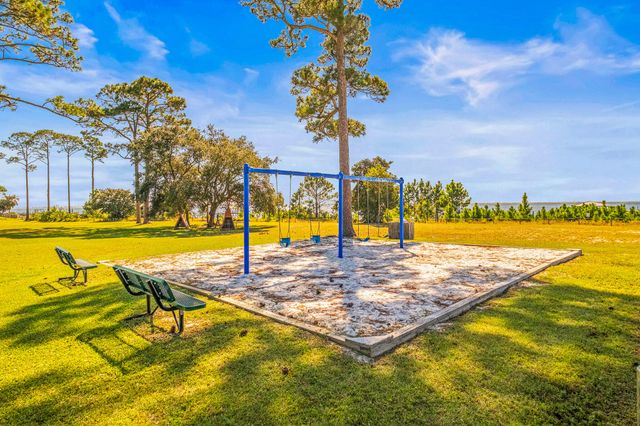 2515 Masters Boulevard, Navarre, FL 32566