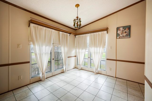 102 Shady Oaks Dr, Pierre Part, LA 70339