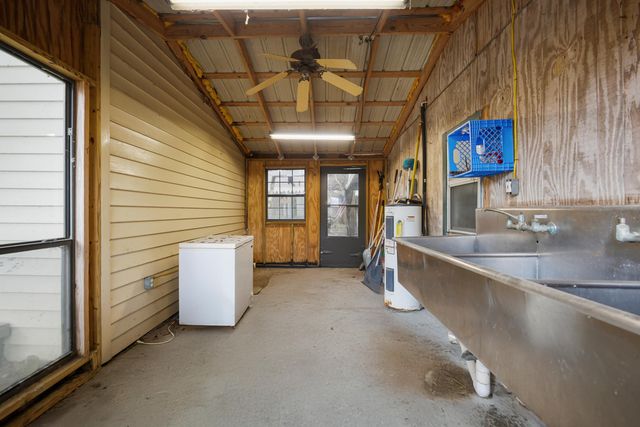 102 Shady Oaks Dr, Pierre Part, LA 70339