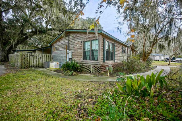 102 Shady Oaks Dr, Pierre Part, LA 70339