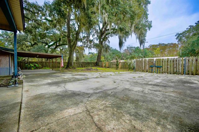 102 Shady Oaks Dr, Pierre Part, LA 70339