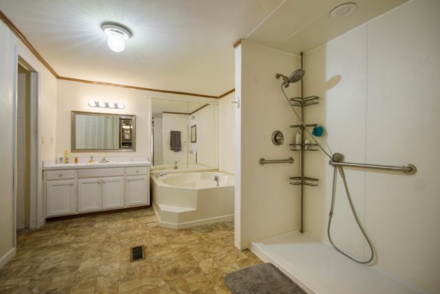 102 Shady Oaks Dr, Pierre Part, LA 70339