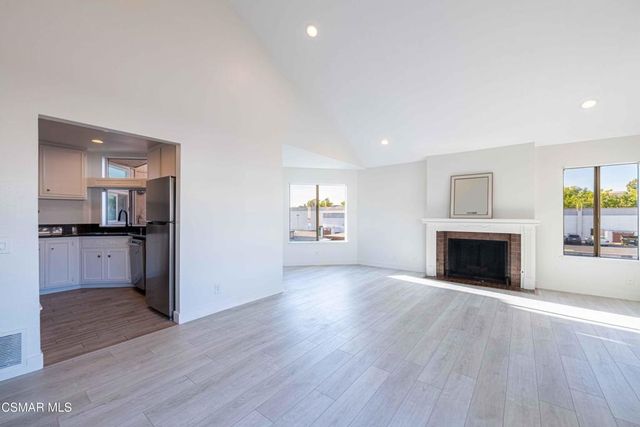 1718 Sinaloa Road 219, Simi Valley, CA 93065