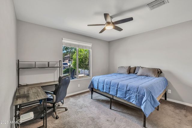 189 W HACKBERRY Avenue, San Tan Valley, AZ 85140