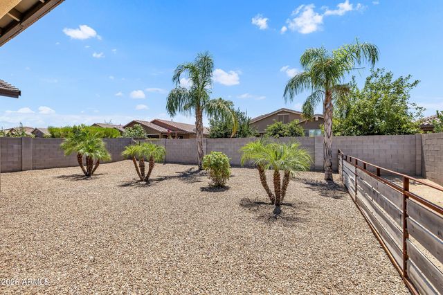 189 W HACKBERRY Avenue, San Tan Valley, AZ 85140