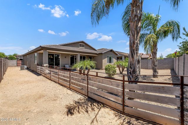 189 W HACKBERRY Avenue, San Tan Valley, AZ 85140