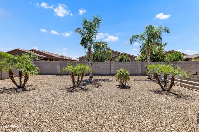 189 W HACKBERRY Avenue, San Tan Valley, AZ 85140