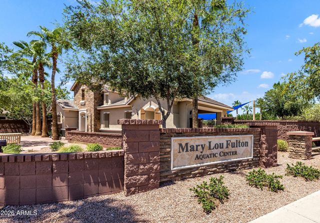 189 W HACKBERRY Avenue, San Tan Valley, AZ 85140