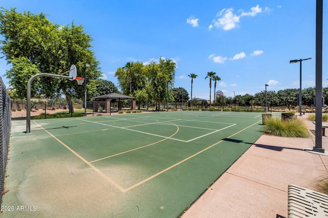 189 W HACKBERRY Avenue, San Tan Valley, AZ 85140