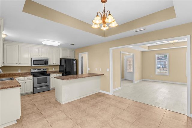 105 Lamar, Dothan, AL 36305