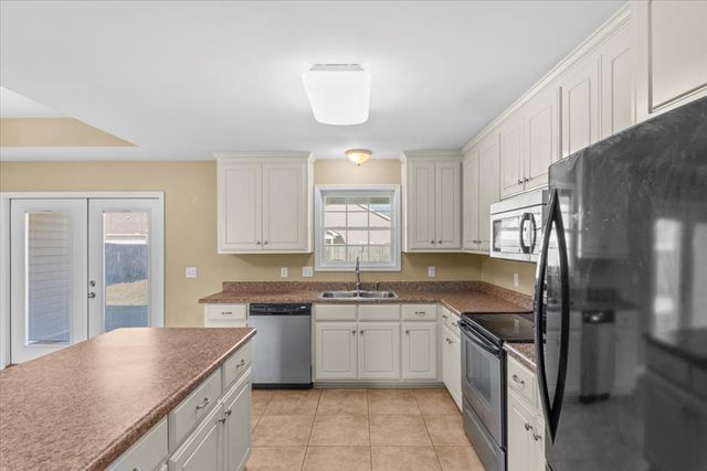 105 Lamar, Dothan, AL 36305