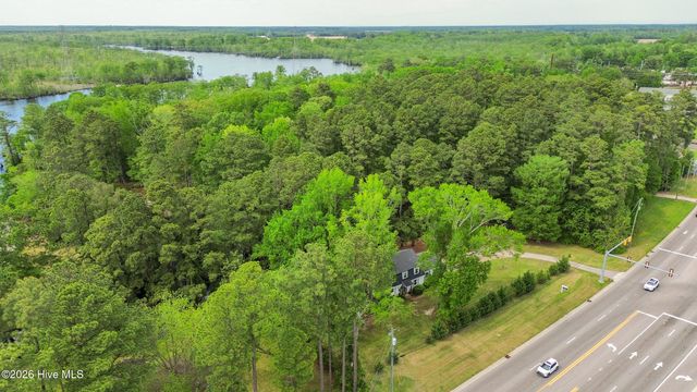 186 Us Highway 158 W, Camden, NC 27921