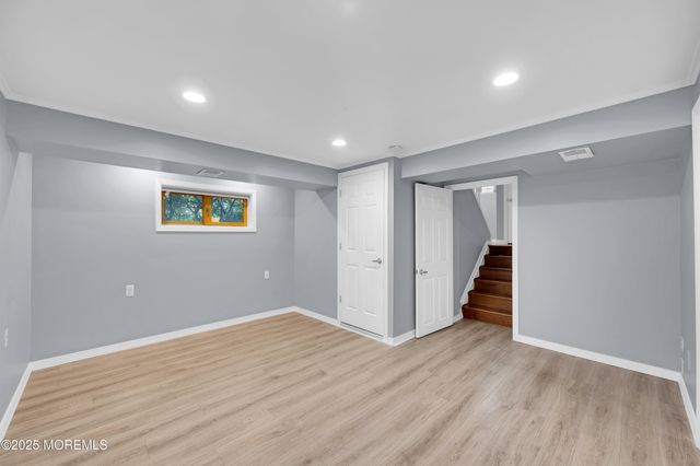 96 Diamond Lane, Old Bridge, NJ 08857