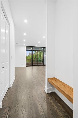 1021 N Wood Street 3, Chicago, IL 60622