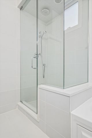 1021 N Wood Street 3, Chicago, IL 60622