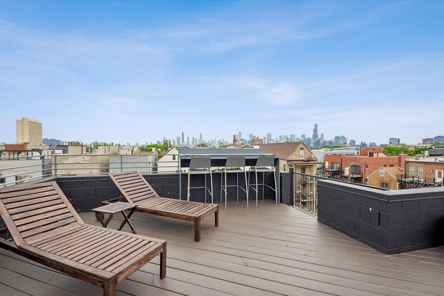 1021 N Wood Street 3, Chicago, IL 60622
