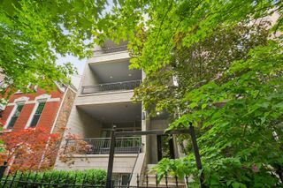 1021 N Wood Street 3, Chicago, IL 60622