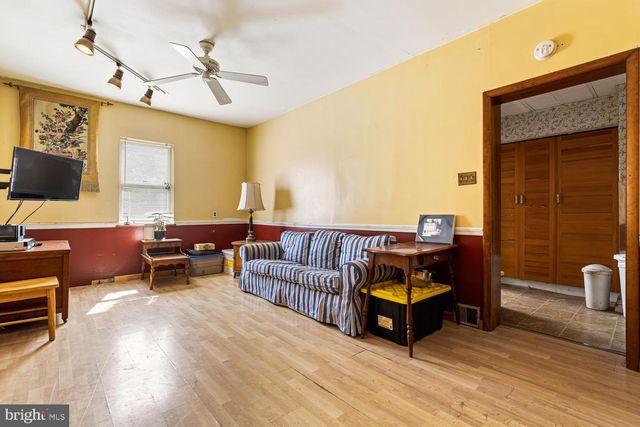 127 CENTRAL AVE, Glenside, PA 19038