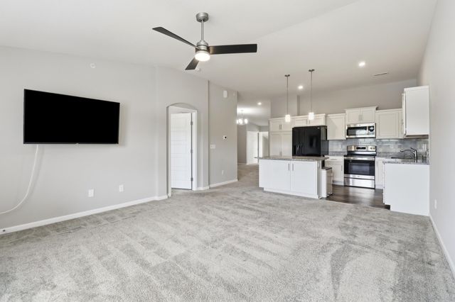 7602 Woodhaven Court, Alexandria, KY 41001