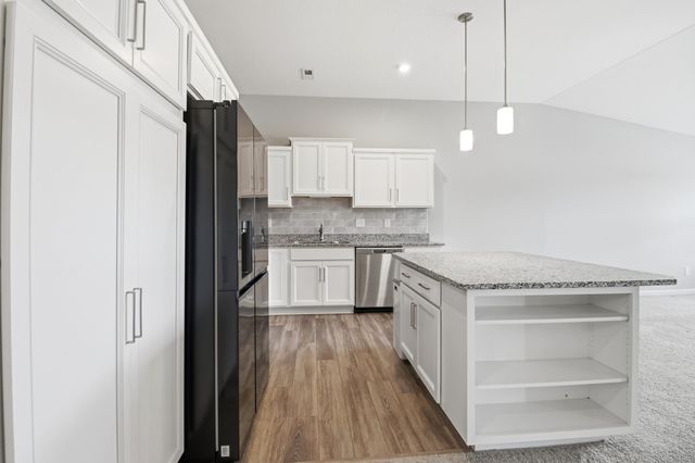 7602 Woodhaven Court, Alexandria, KY 41001