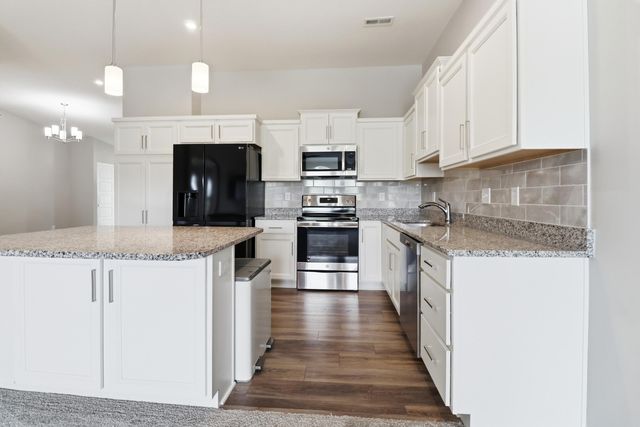 7602 Woodhaven Court, Alexandria, KY 41001