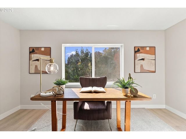 10130 Sw CYNTHIA St, Beaverton, OR 97008