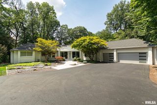 9705 N Cherrybark Court, Peoria, IL 61615