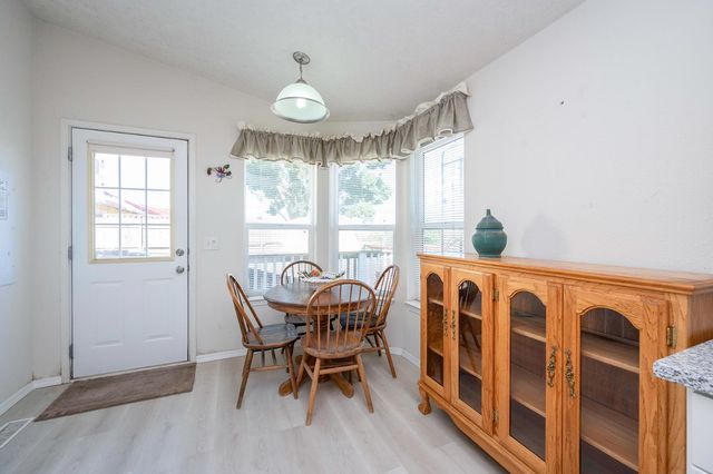 4010 Lakeview Dr, Ione, CA 95640