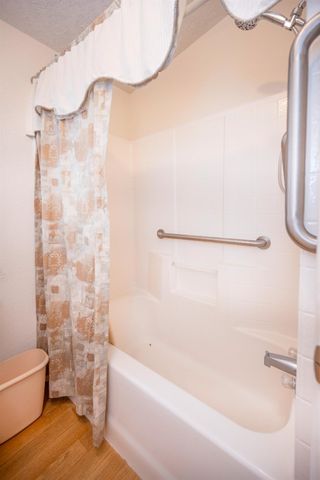 4010 Lakeview Dr, Ione, CA 95640