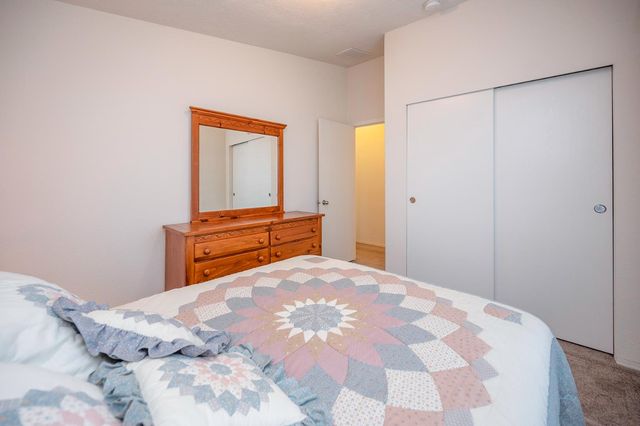 4010 Lakeview Dr, Ione, CA 95640