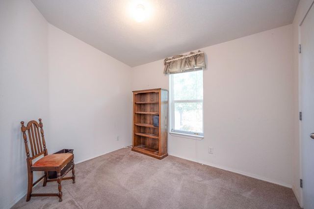 4010 Lakeview Dr, Ione, CA 95640