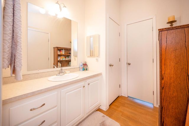 4010 Lakeview Dr, Ione, CA 95640