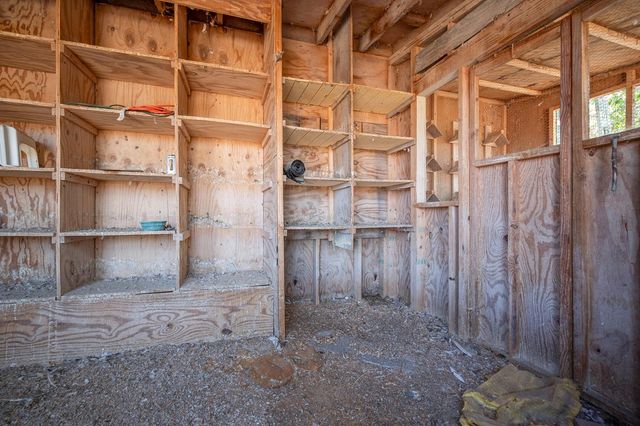 4010 Lakeview Dr, Ione, CA 95640