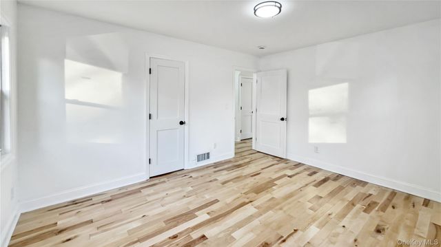 15 Circle Drive, Hempstead, NY 11550