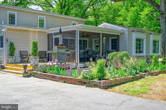 655 BUMPASS RD, Bumpass, VA 23024