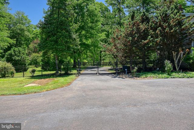 655 BUMPASS RD, Bumpass, VA 23024