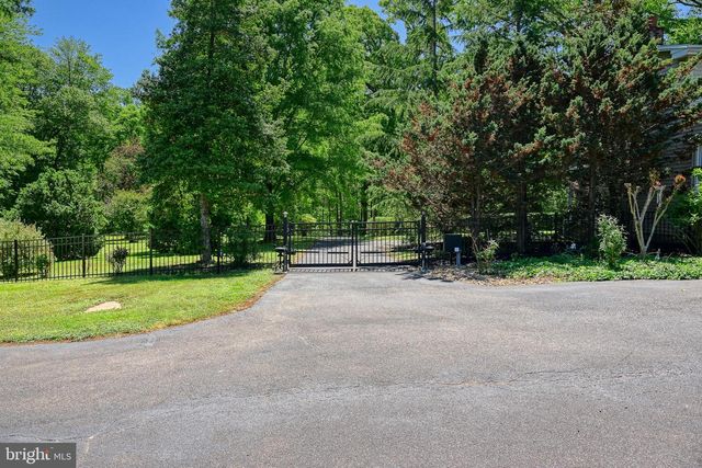 655 BUMPASS RD, Bumpass, VA 23024