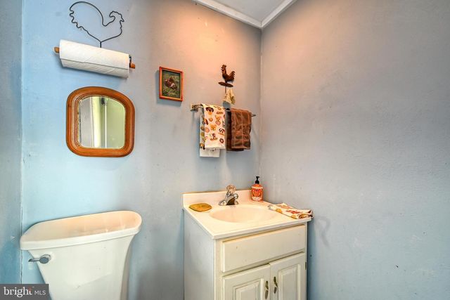 655 BUMPASS RD, Bumpass, VA 23024
