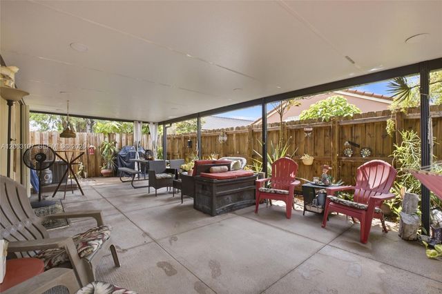2065 SE 14th Street, Homestead, FL 33035